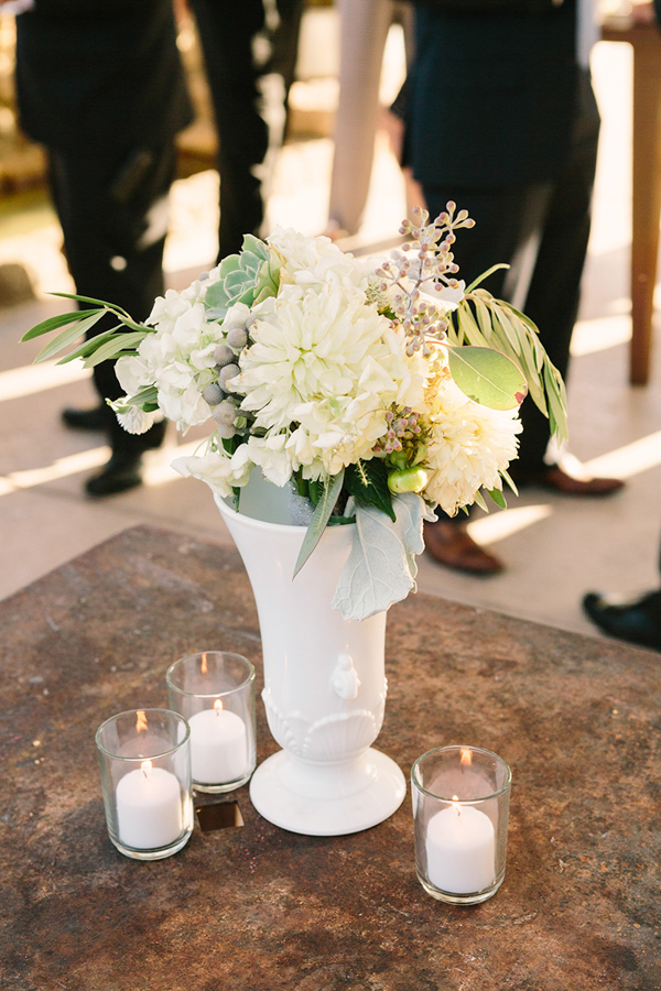 gold-and-white-wedding-in-napa-valley