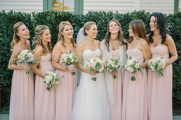 gold-and-white-wedding-in-napa-valley