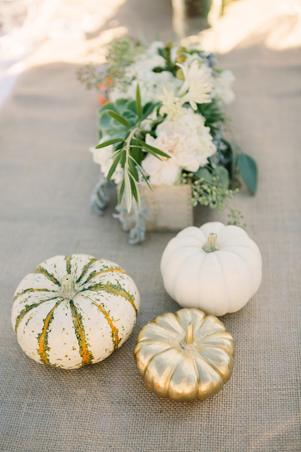 gold-and-white-wedding-in-napa-valley