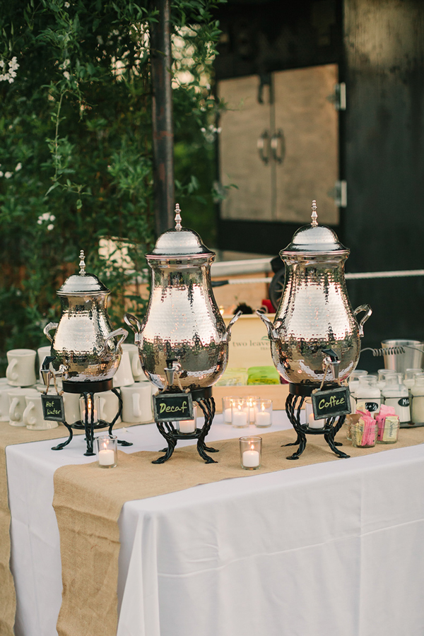 gold-and-white-wedding-in-napa-valley