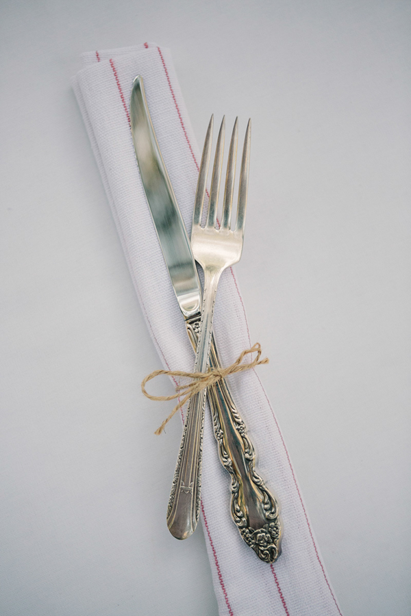 gold-and-white-wedding-in-napa-valley