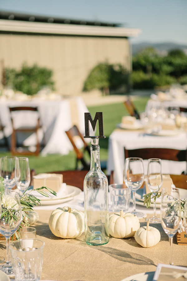 gold-and-white-wedding-in-napa-valley