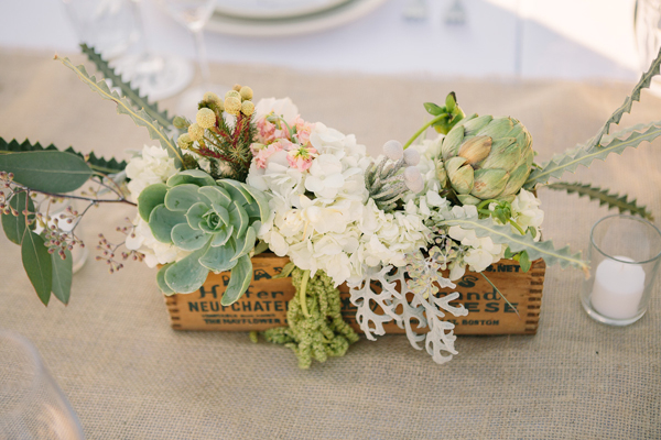 gold-and-white-wedding-in-napa-valley