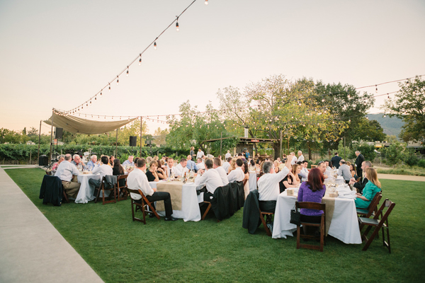 gold-and-white-wedding-in-napa-valley