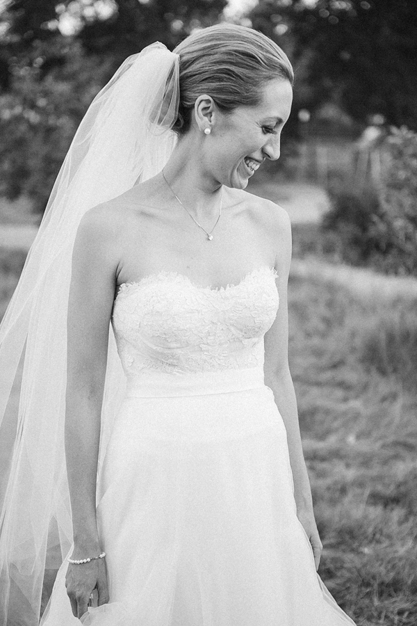gold-and-white-wedding-in-napa-valley