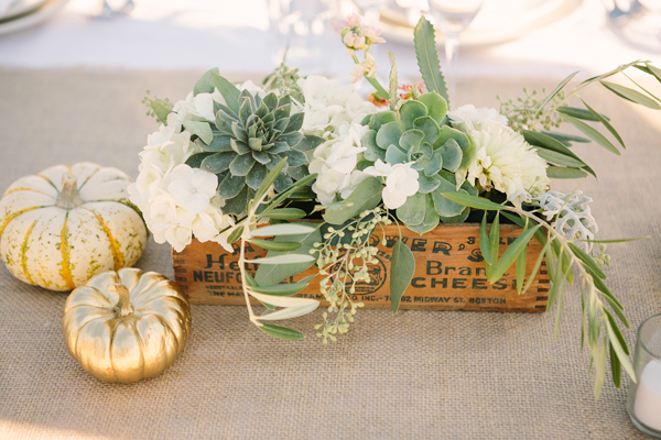 gold-and-white-wedding-in-napa-valley