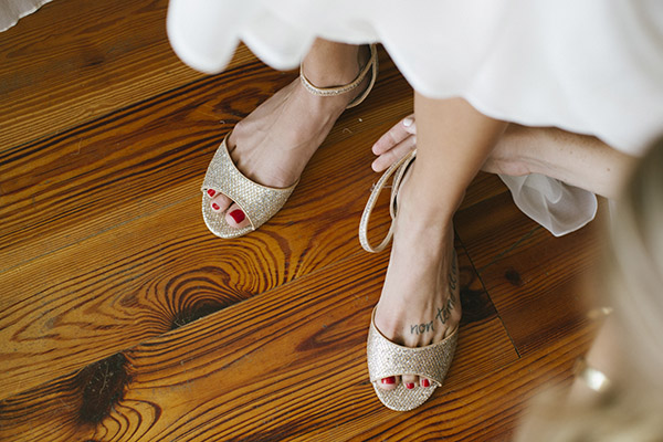 good-mood-metallic-wedding-in-charleston