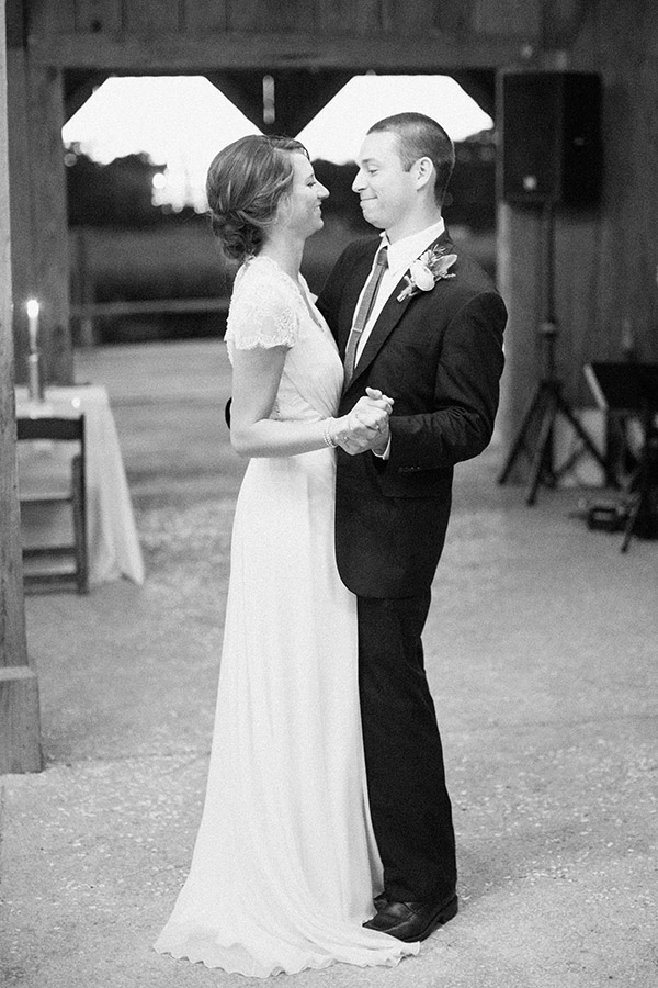 good-mood-metallic-wedding-in-charleston