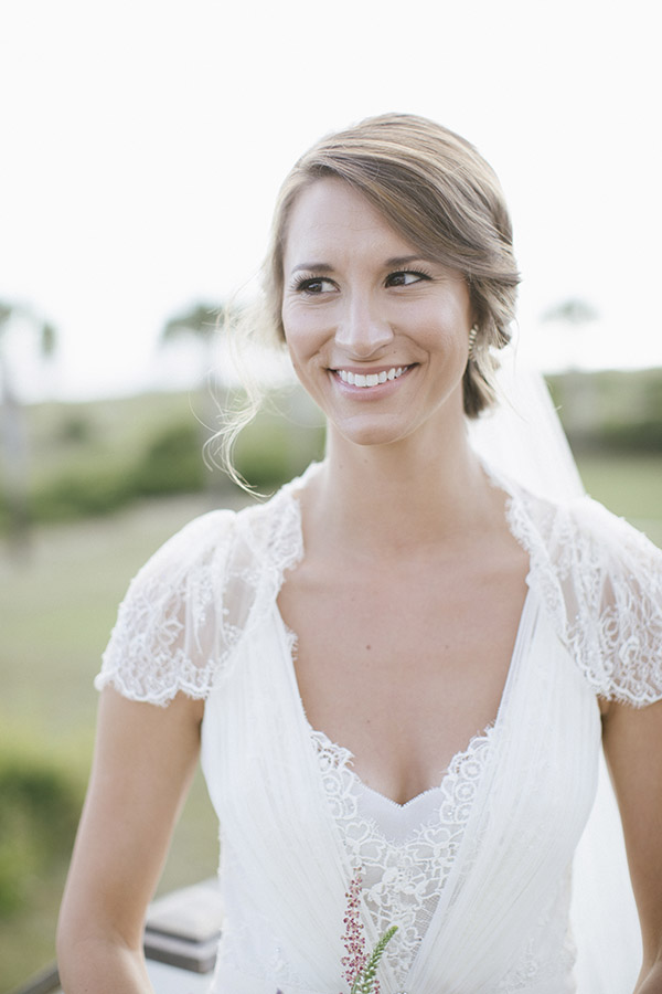 good-mood-metallic-wedding-in-charleston