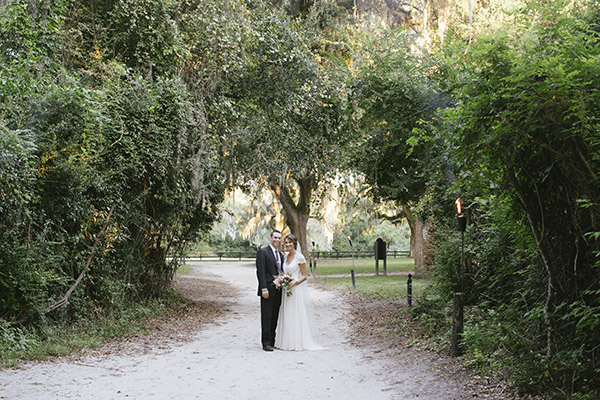 good-mood-metallic-wedding-in-charleston