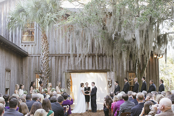 good-mood-metallic-wedding-in-charleston