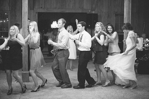 good-mood-metallic-wedding-in-charleston