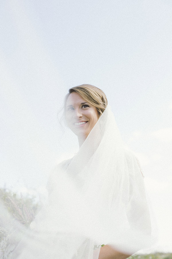 good-mood-metallic-wedding-in-charleston