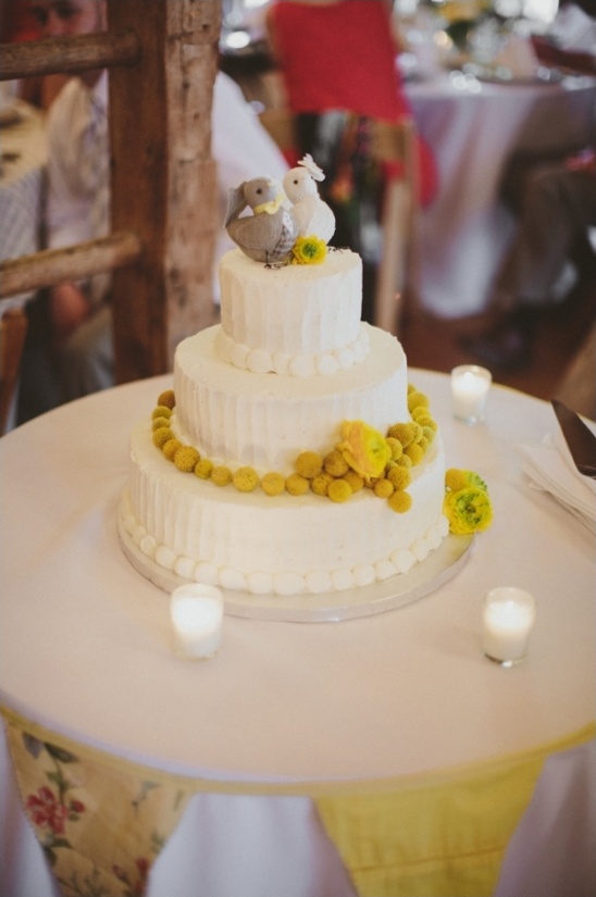 simple wedding cake table ideas