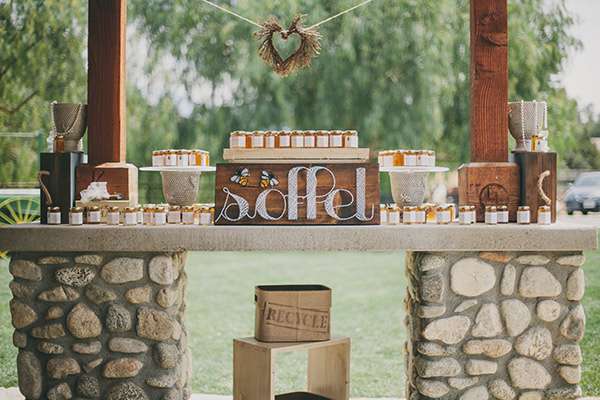 honey-sweet-wedding-in-california