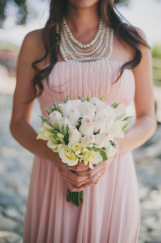 pink and yellow bridesmaid bouquets