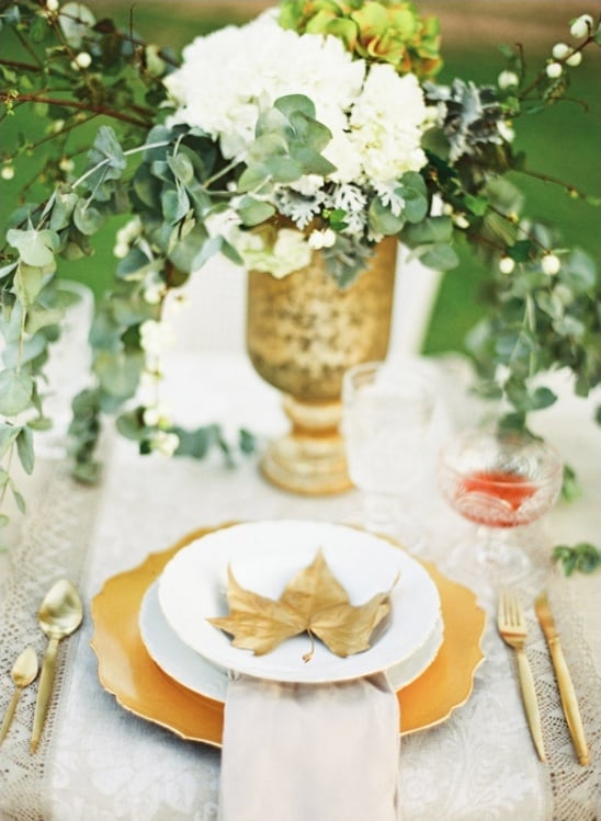 gold leaf table setting