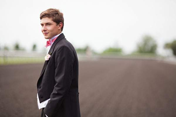 kentucky-horse-racing-wedding