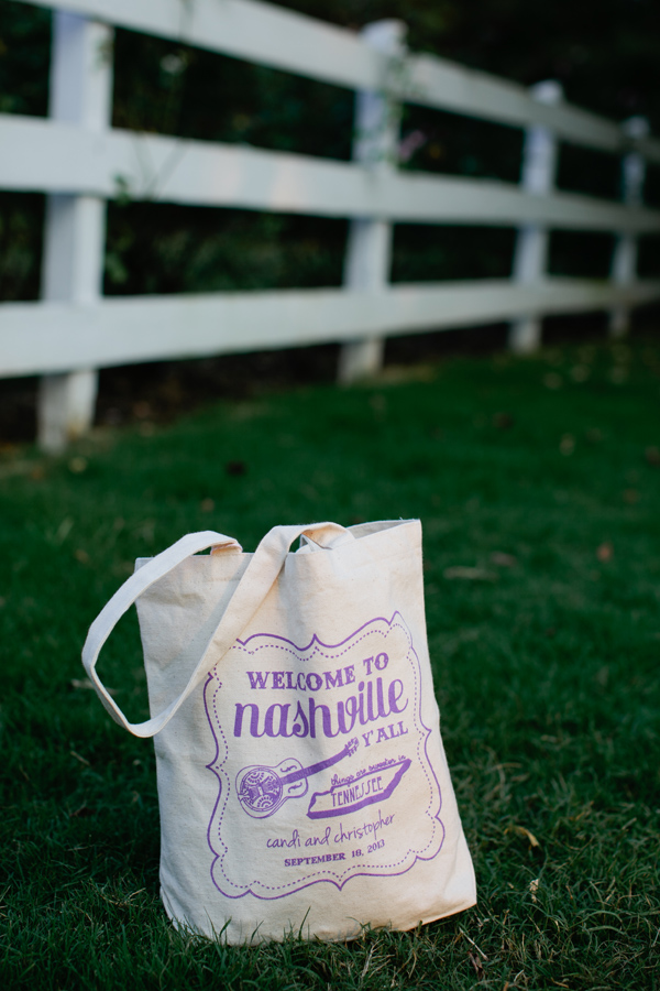 nashville-lush-lavender-wedding