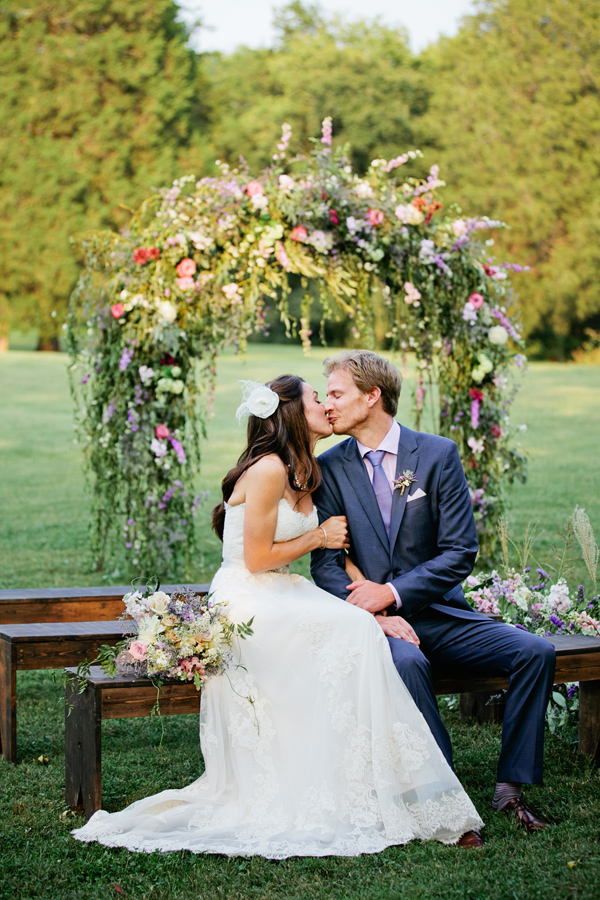 nashville-lush-lavender-wedding