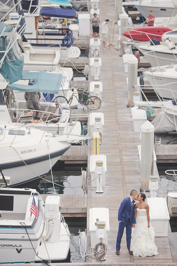 navy-and-white-seaside-wedding