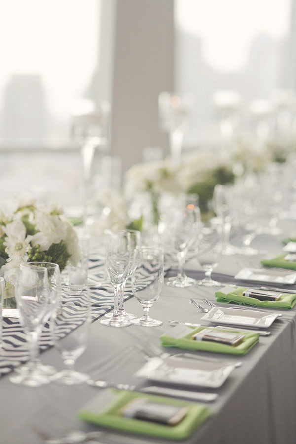 navy-and-white-seaside-wedding