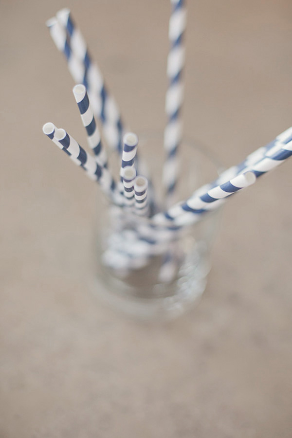 navy-and-white-seaside-wedding