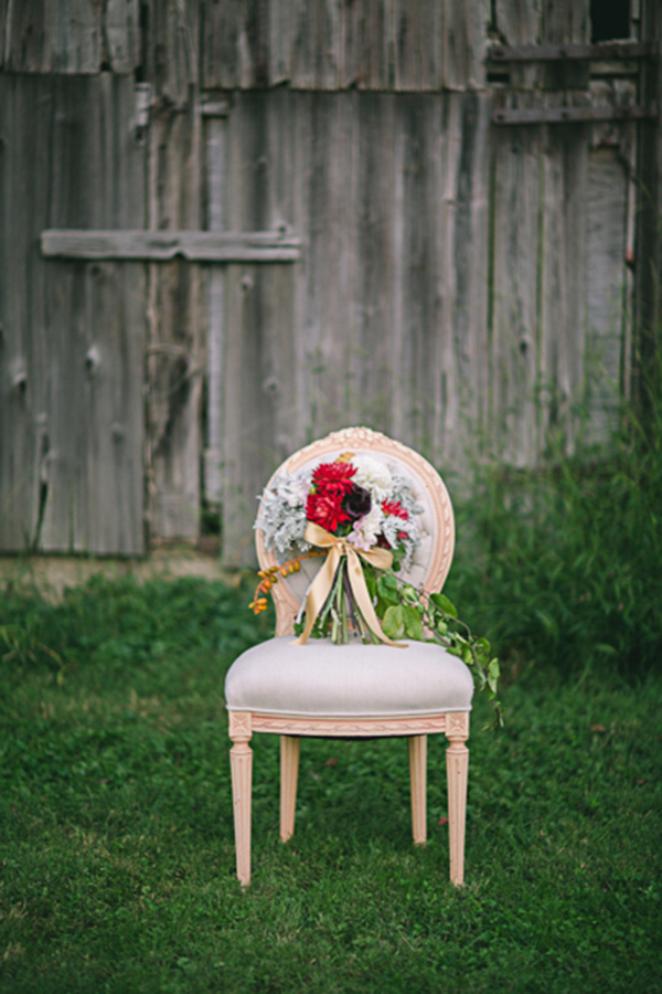 old-meets-new-wedding-inspiration