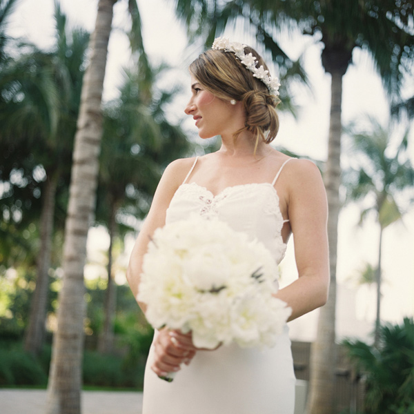 party-light-wedding-in-miami