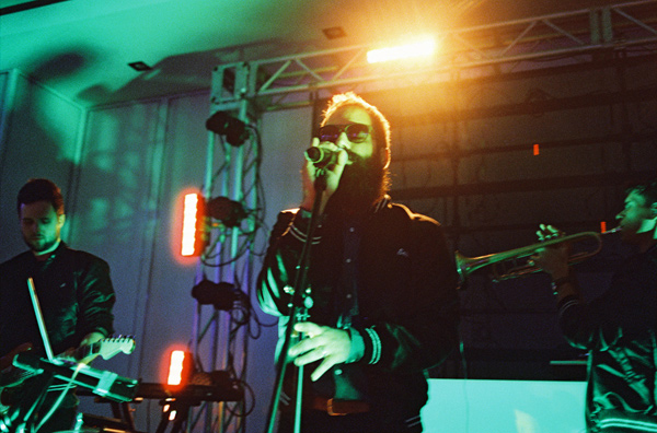 party-light-wedding-in-miami