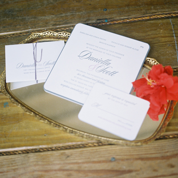 party-light-wedding-in-miami