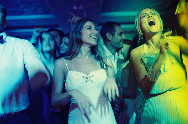 party-light-wedding-in-miami