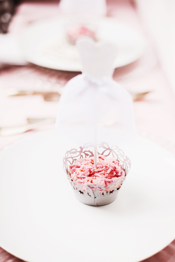 pink-and-white-ethereal-wedding