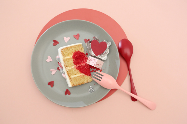 secrets-of-the-heart-wedding-cake