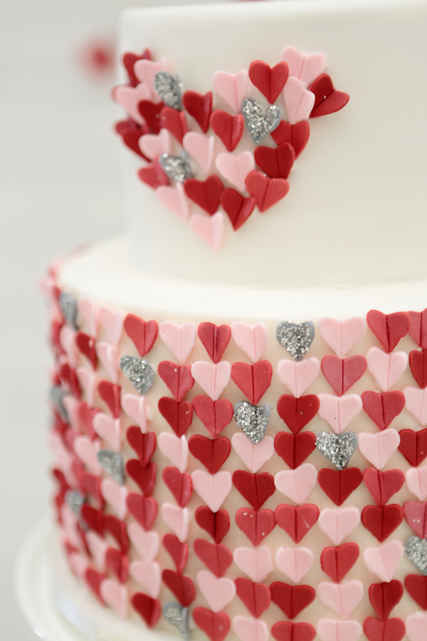 secrets-of-the-heart-wedding-cake