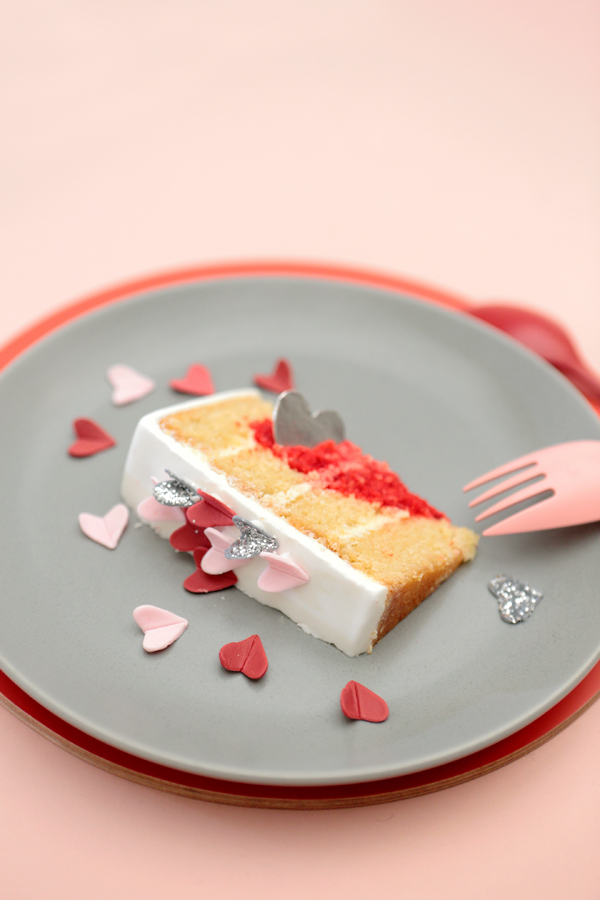 secrets-of-the-heart-wedding-cake