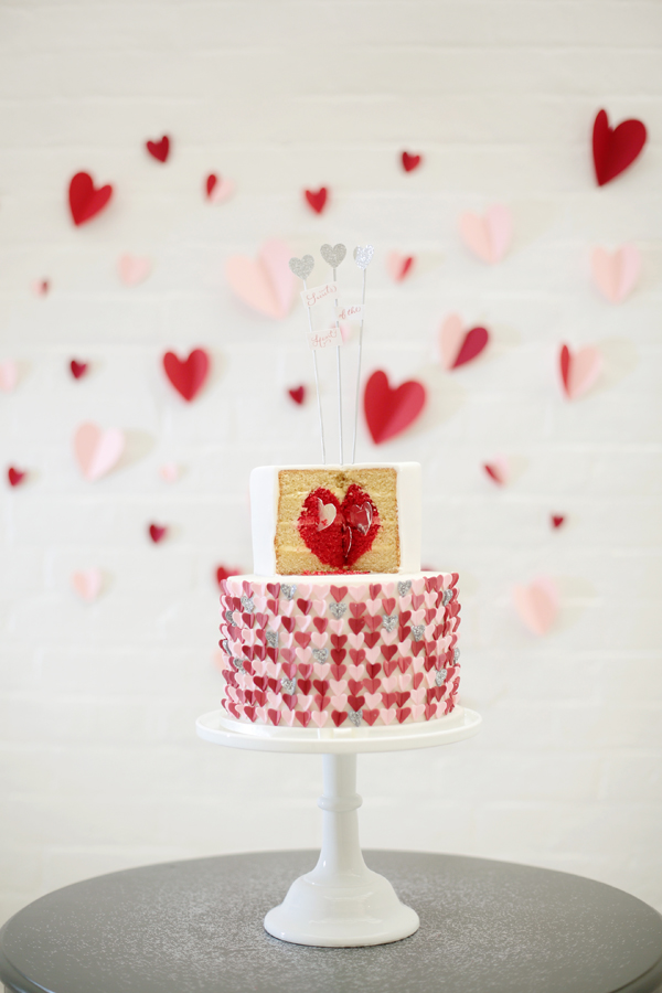 secrets-of-the-heart-wedding-cake