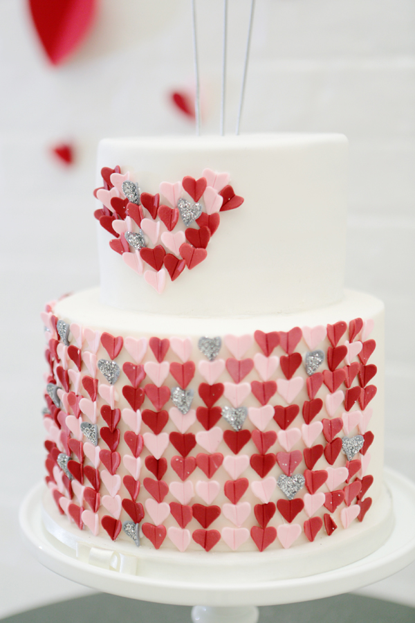 secrets-of-the-heart-wedding-cake