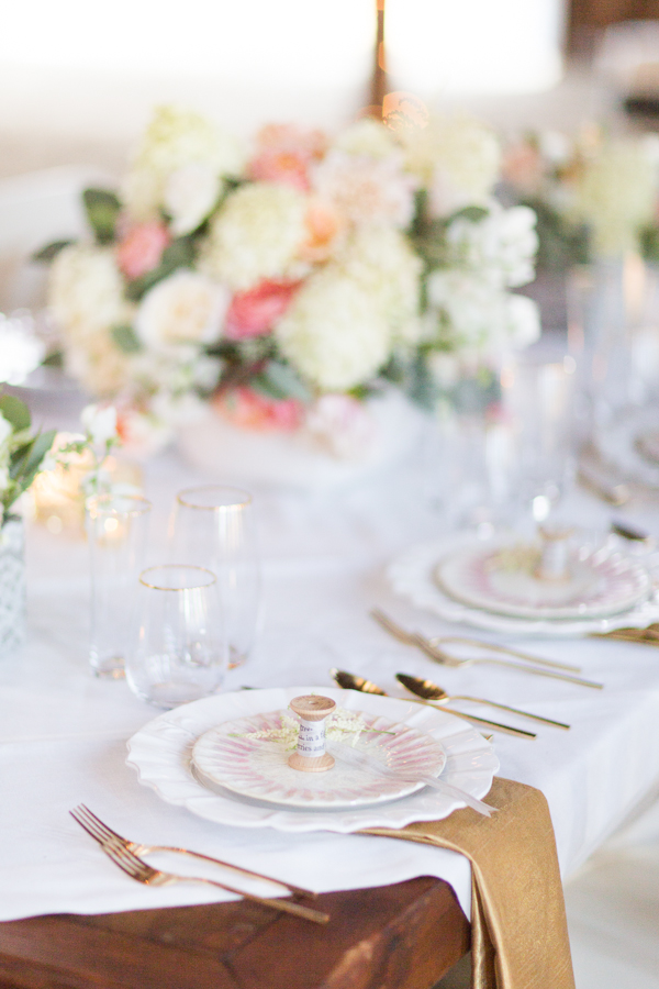 shabby-chic-barn-wedding