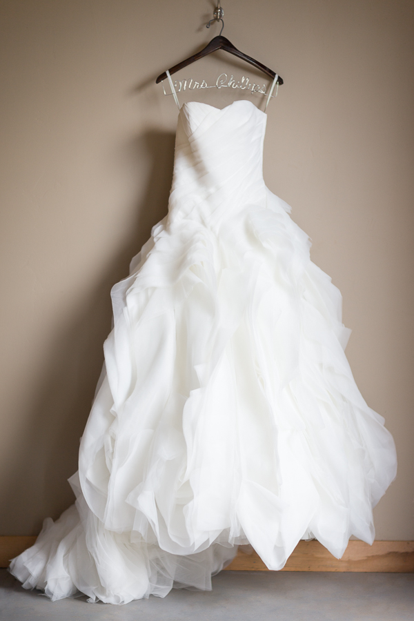 shabby-chic-barn-wedding