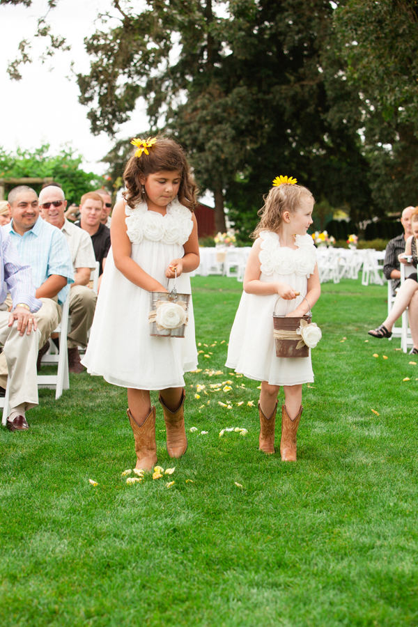summertime-country-wedding-at-wilmes