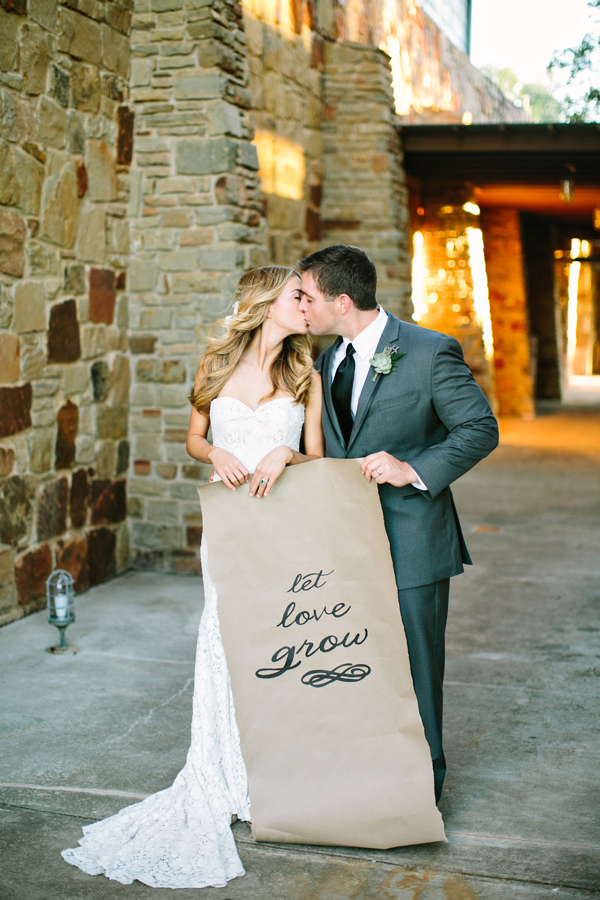teen-spirit-wedding-in-texas