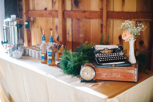 vintage-southern-wedding-at-fulford-barn