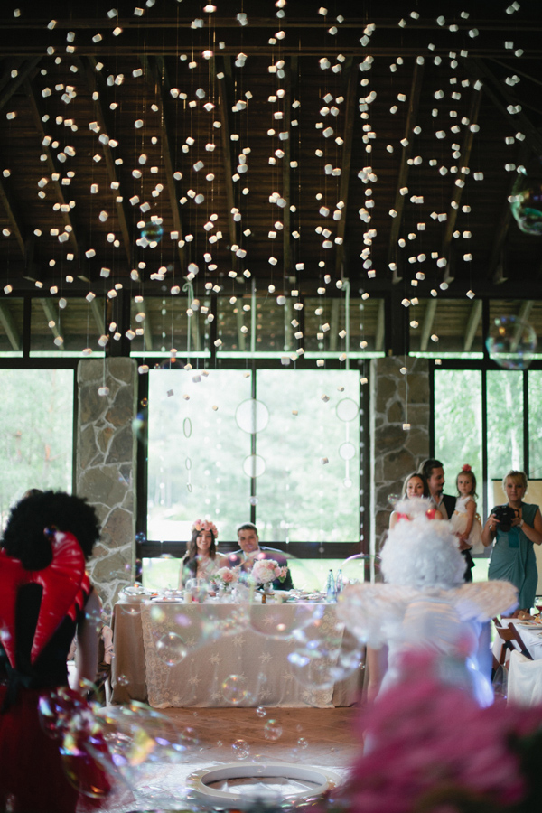 whimsical-moscow-marshmallow-wedding