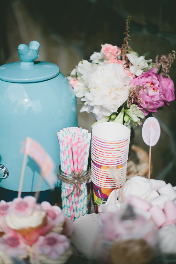 whimsical-moscow-marshmallow-wedding