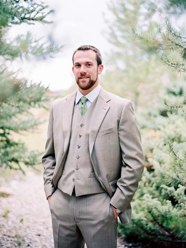 wild-western-wedding-in-colorado