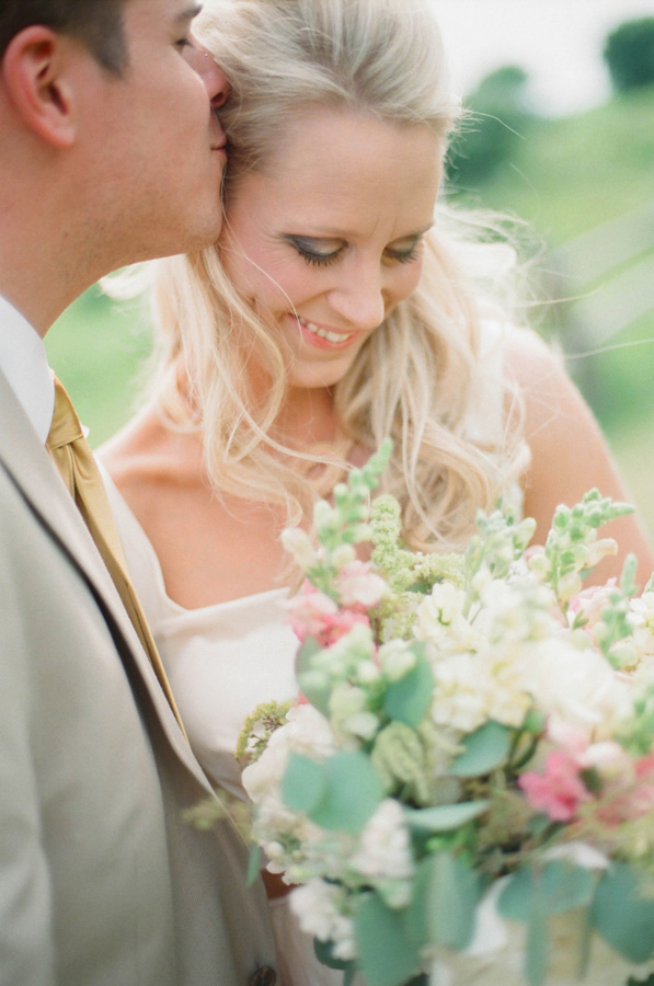 a-cowgirl-wedding-in-wisconsin