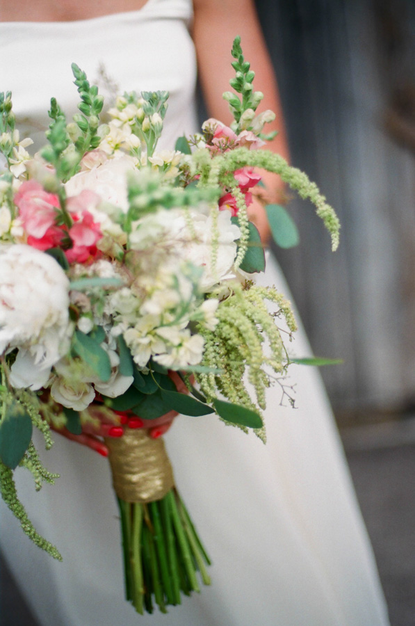 a-cowgirl-wedding-in-wisconsin