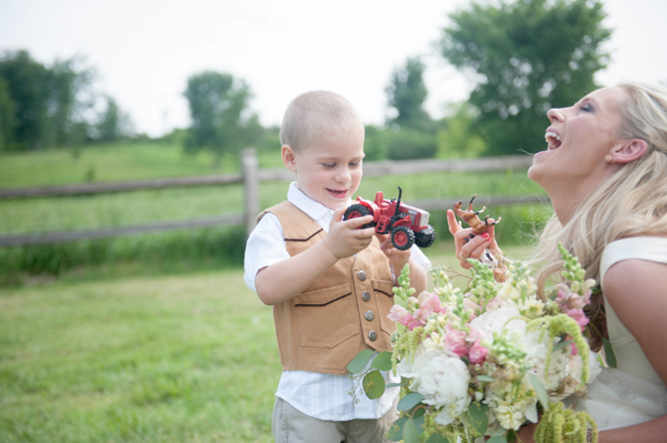 a-cowgirl-wedding-in-wisconsin