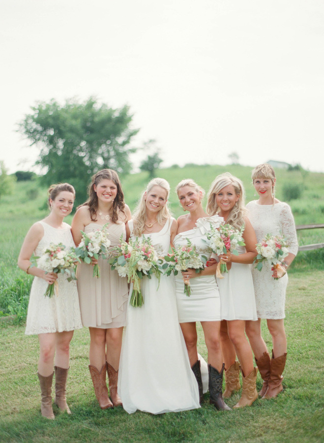 a-cowgirl-wedding-in-wisconsin